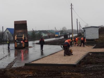 Глава минтранса Рязанской области проверил ход ремонта дороги в Сараевском районе